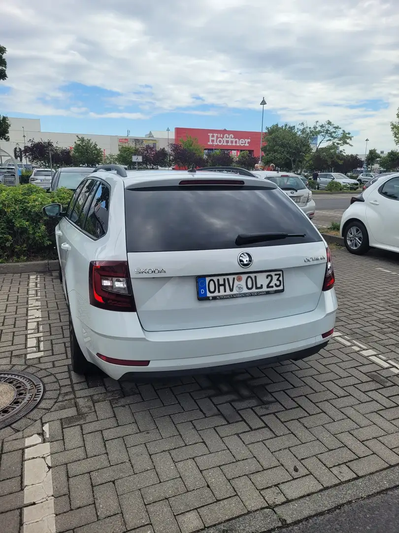 Skoda Octavia 1.5 TSI ACT DSG Style - 2