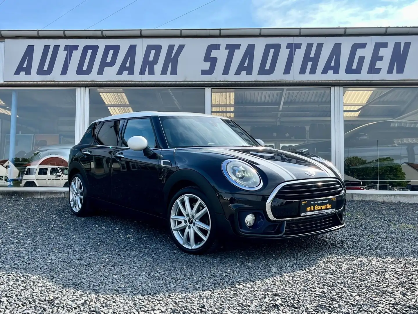 MINI Cooper D Cooper Clubman  D John Cooper Works Chili NAVI Schwarz - 1