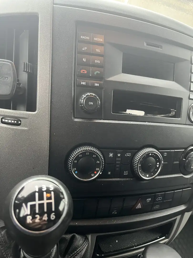 Volkswagen Crafter 30 TDI - 2