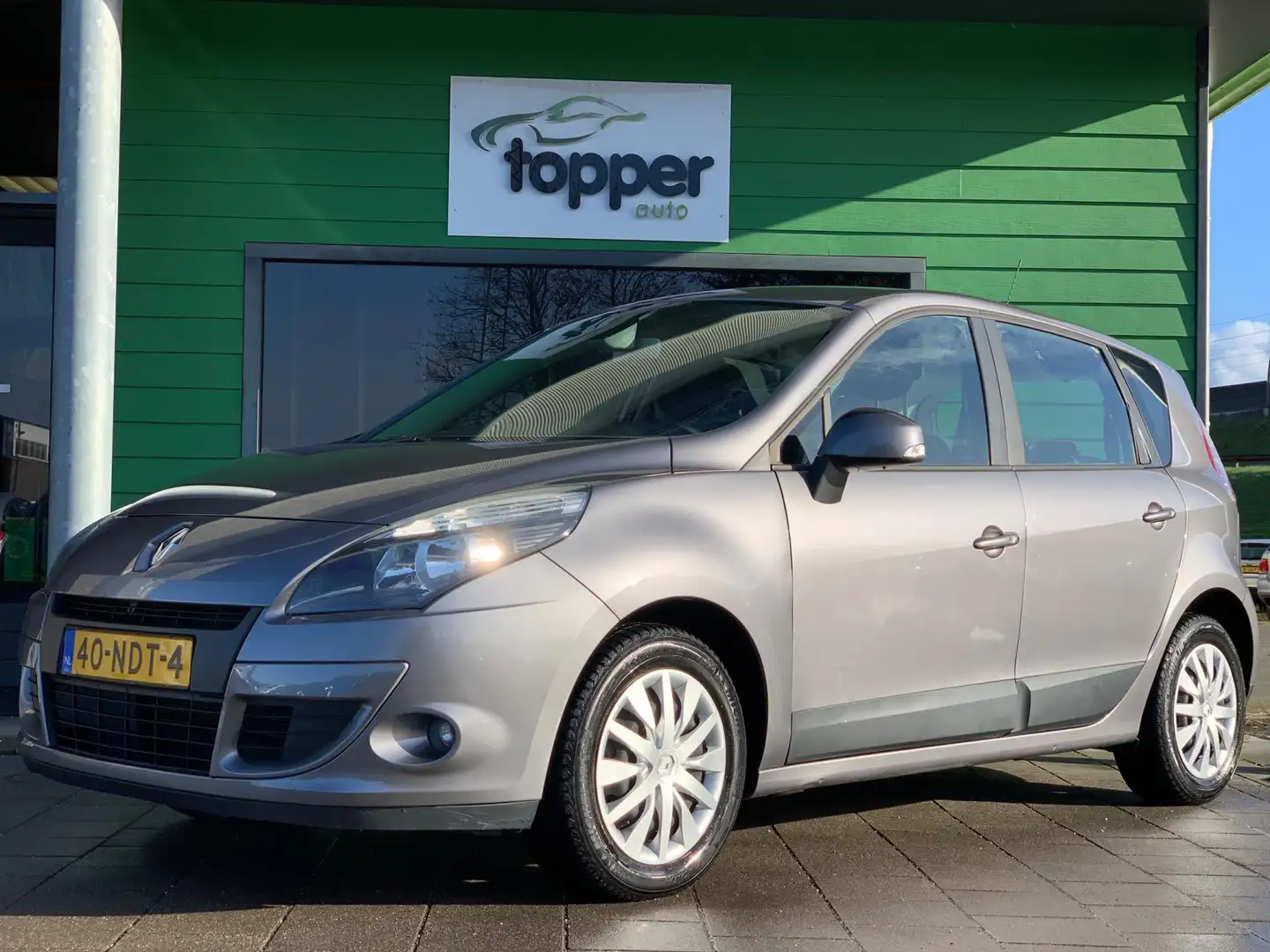 Renault Scenic 1.6 Expression | Navigatie | Cruise Control | Elek Grijs - 1