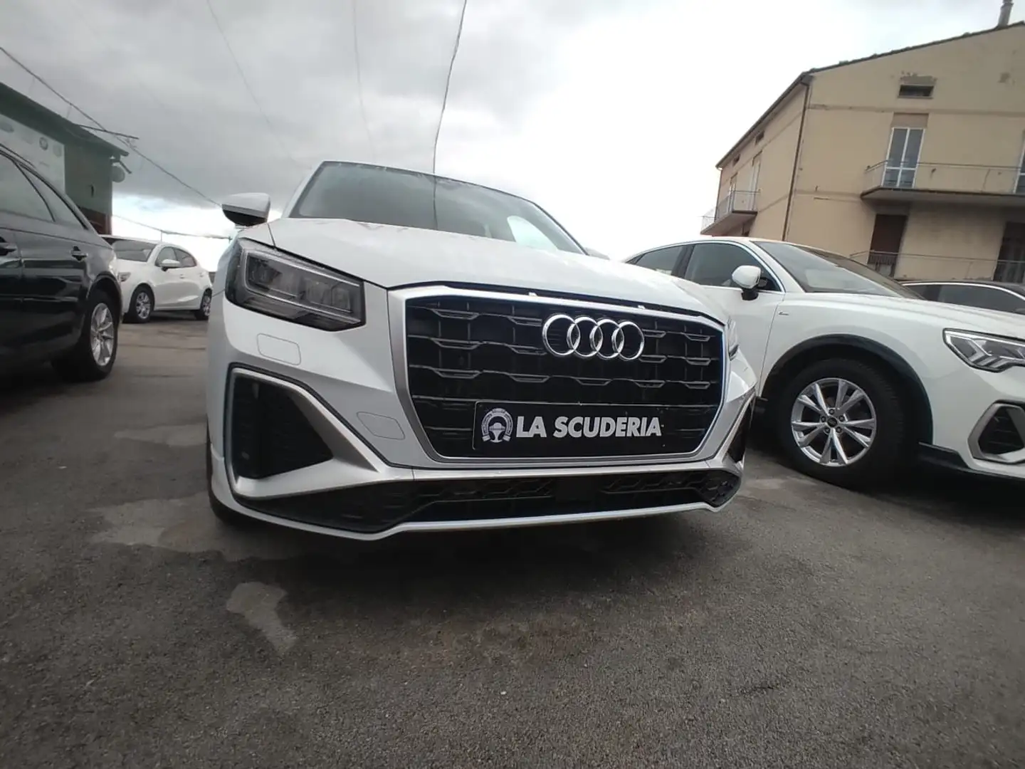 Audi Q2 Q2 30 2.0 tdi Blanc - 1