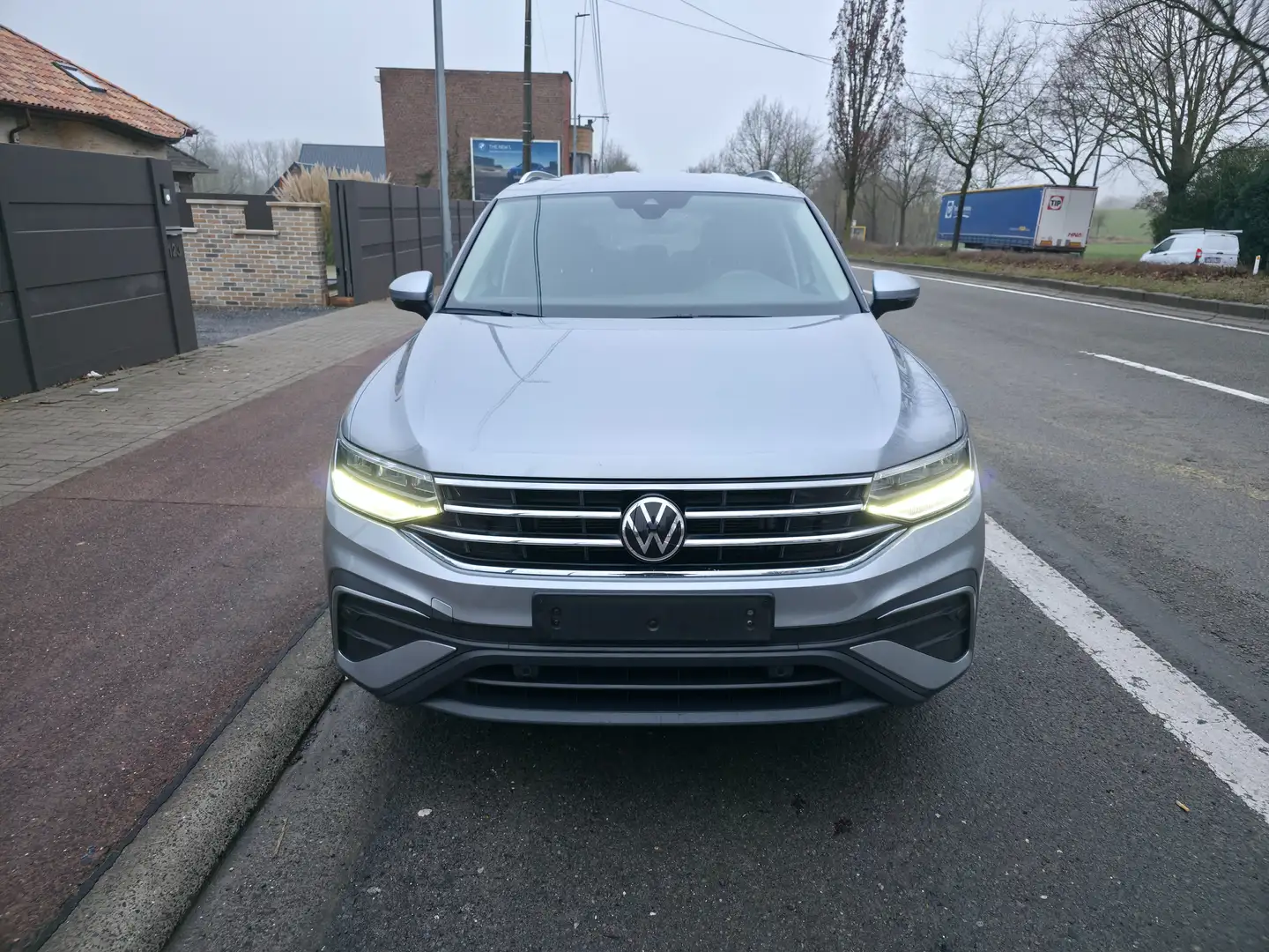 Volkswagen Tiguan Allspace 1.5 TSI 7pl OPF DSG. 1°EIG. 2023 PERFECTE STAAT Gris - 2