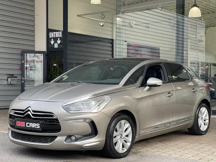 Citroen DS5