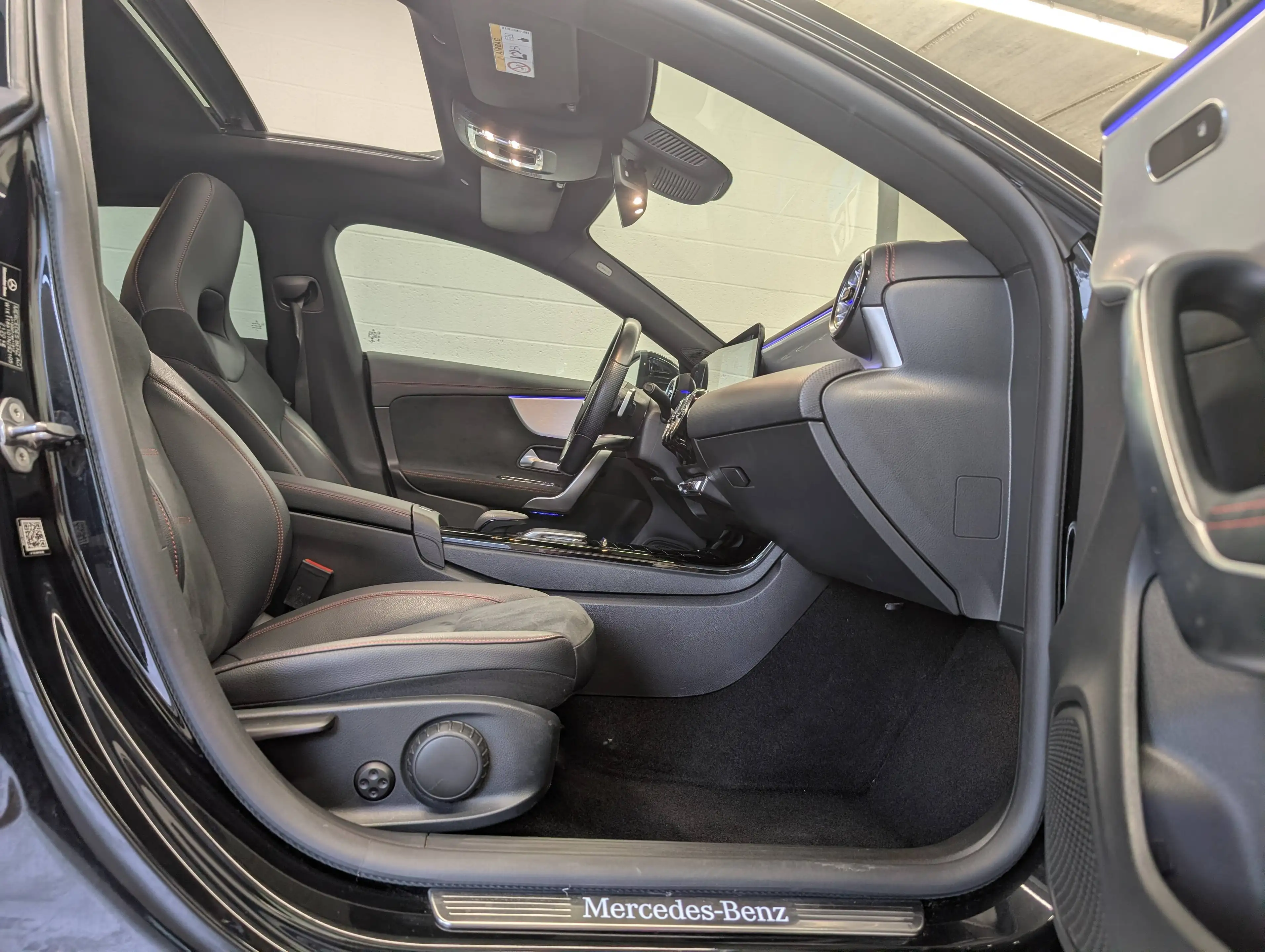Mercedes-Benz CLA 180 d ShootingBrake AMG 8GTRONIC LED-NAVI-PARKTRONIC-CAM — photo 7
