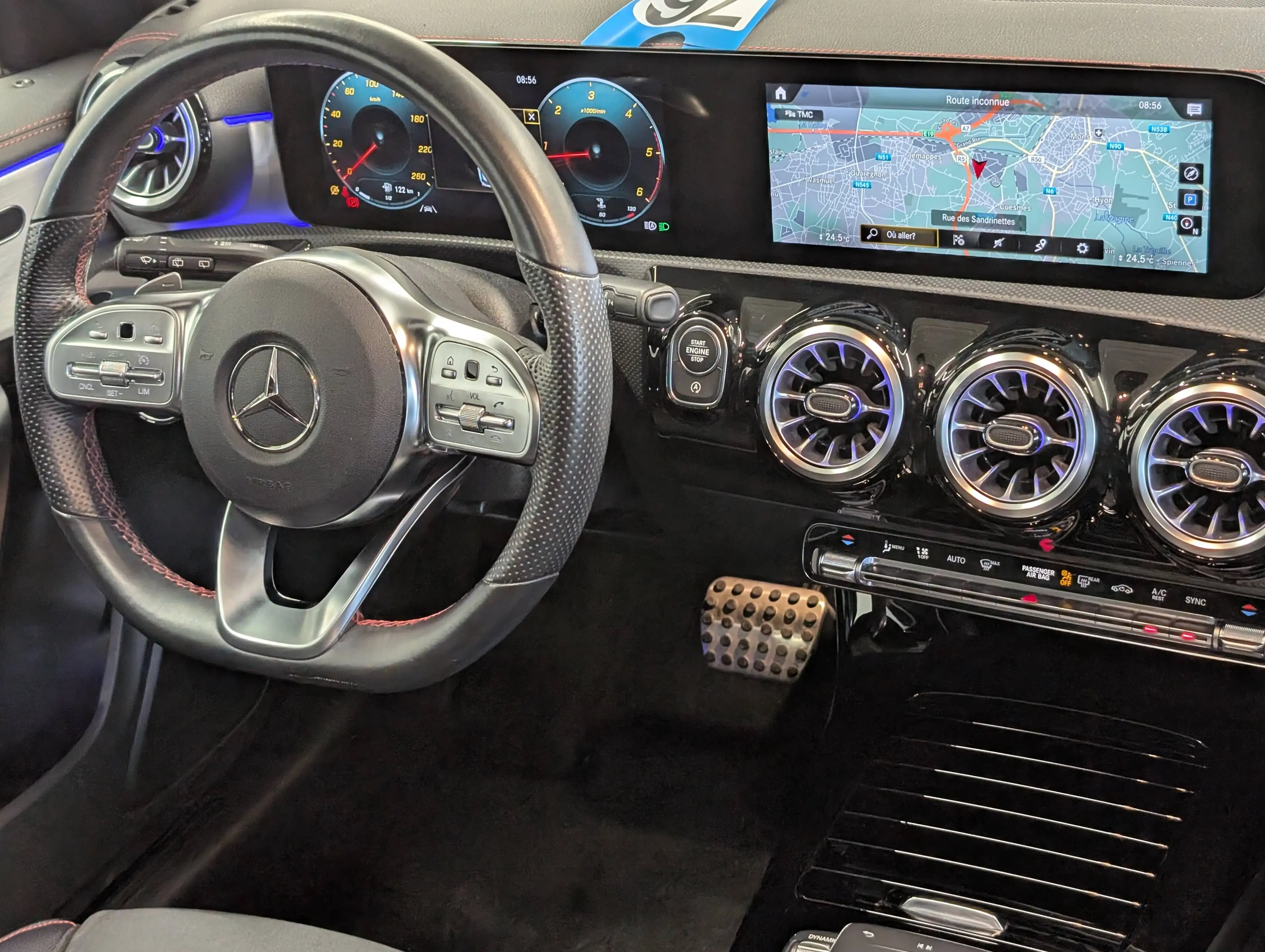 Mercedes-Benz CLA 180 d ShootingBrake AMG 8GTRONIC LED-NAVI-PARKTRONIC-CAM — photo 6