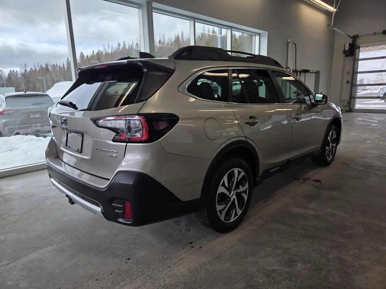 Subaru OUTBACK снимка Subaru OUTBACK