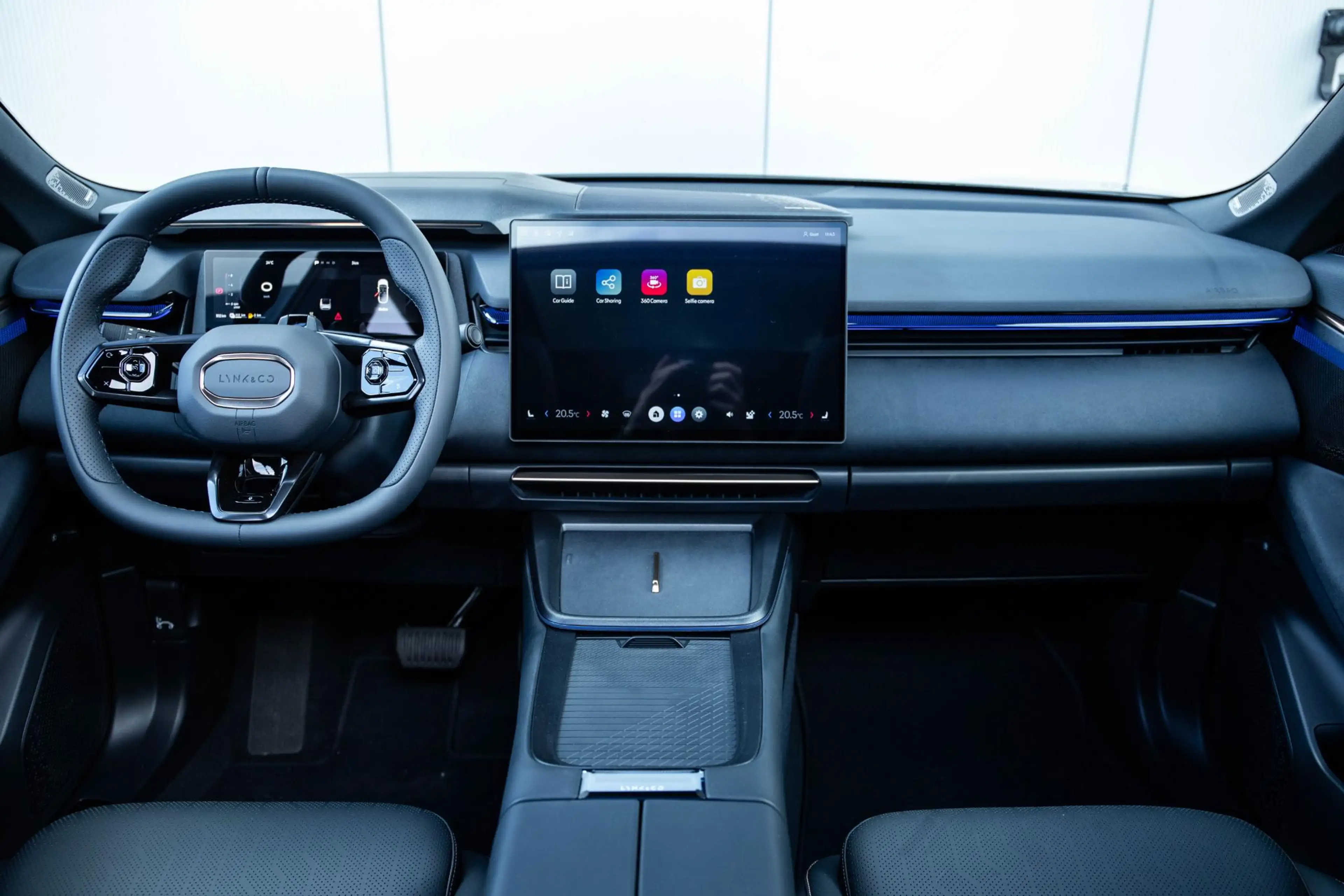 Lynk & Co 08 345PK More | 200km Hybride | Stoelmassage, Verwarm — photo 6