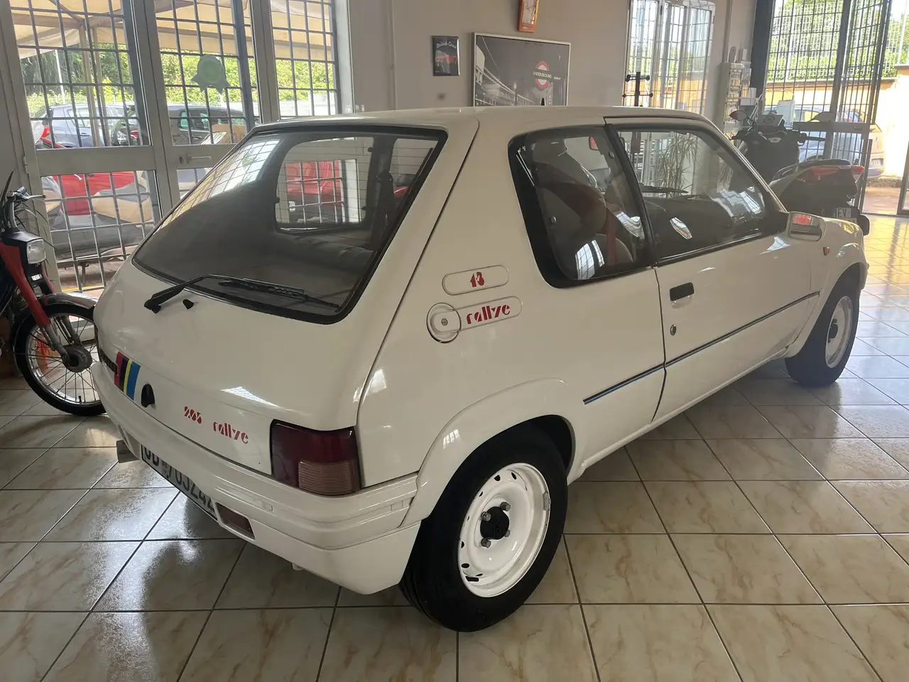 Peugeot 205 3p 1.3 Rallye, foto 4