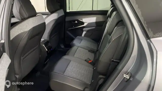 Peugeot 5008 view 13