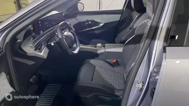 Peugeot 5008 view 12