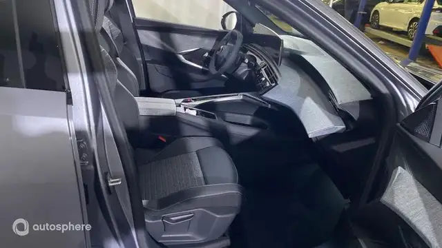 Peugeot 5008 view 15
