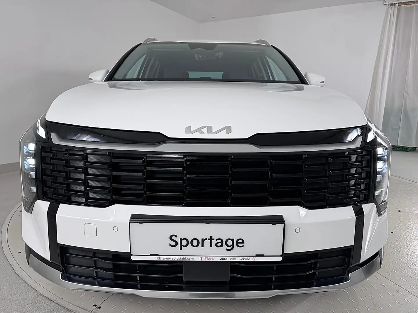 Kia Sportage 1,6 TGDI Gold/DTC7/2WD/150/MY26|Stahl Wien 22 Weiß - 2