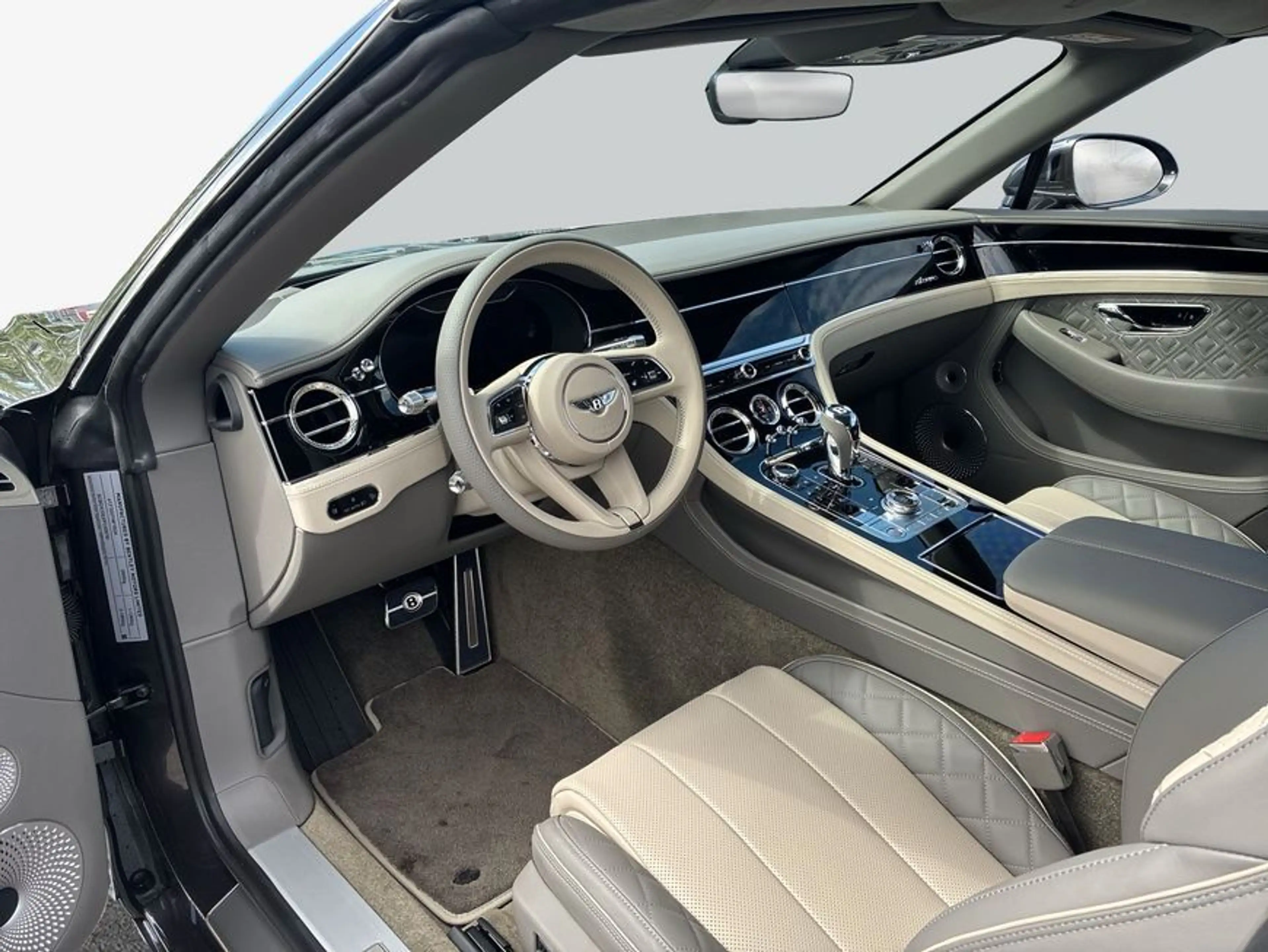 Bentley Continental GT New Continental GT Convertible V8 Azure 404 kW, — photo 12