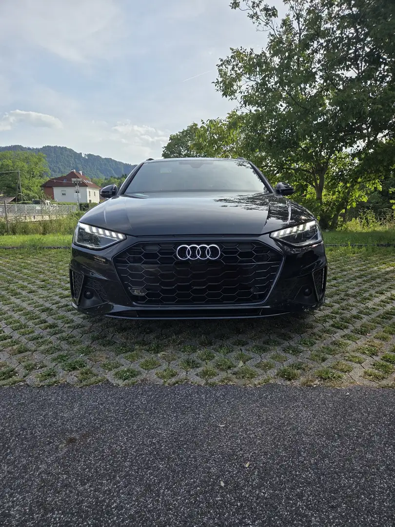 Audi A4 Avant 30 TDI S-line S-tronic - 1