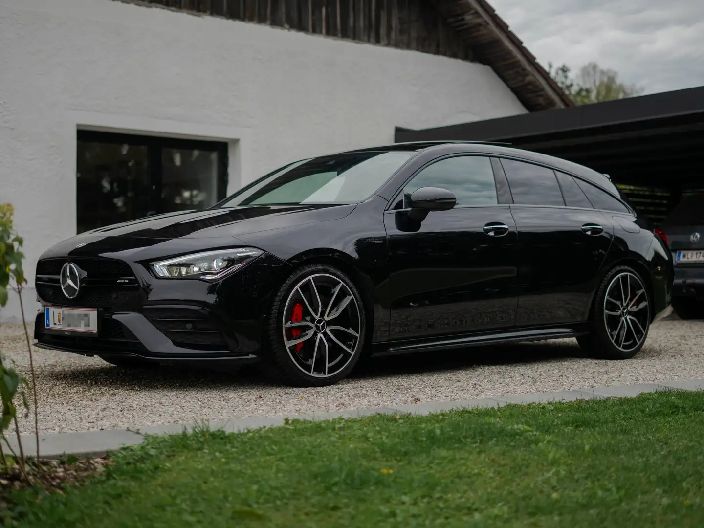 Mercedes-Benz CLA 35 AMG CLA 35 AMG 4MATIC Shooting Brake Aut. Schwarz - 1