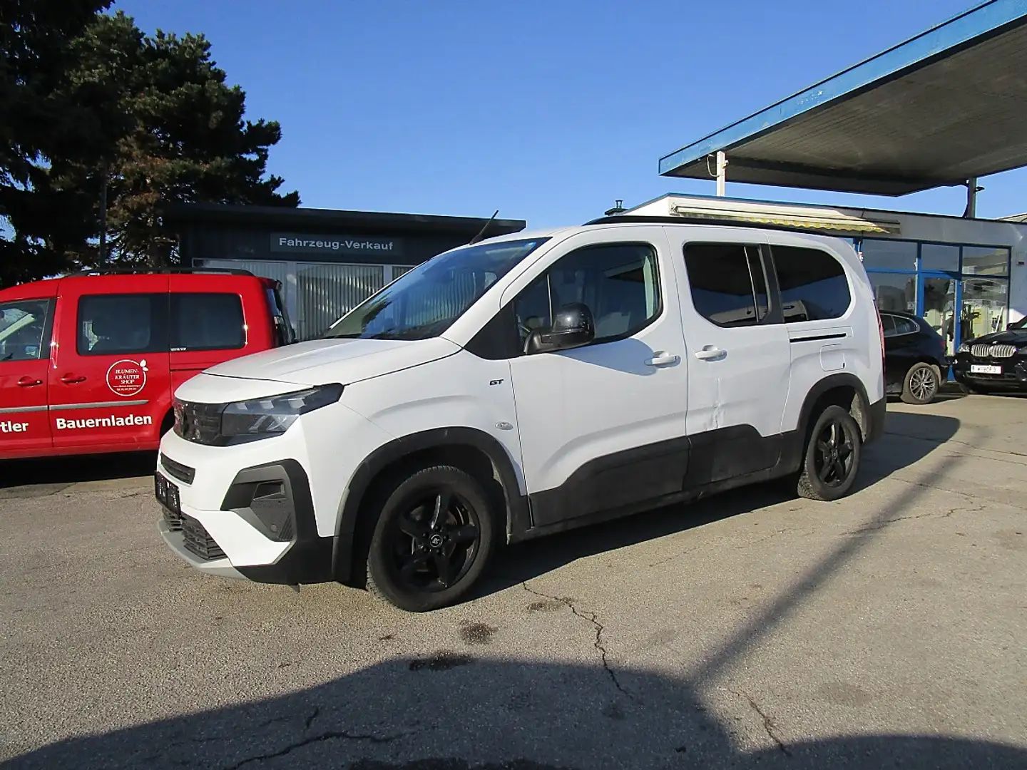 Peugeot Rifter Lang BlueHDI 130 S&S GT EAT8 // Frontschaden // Weiß - 1