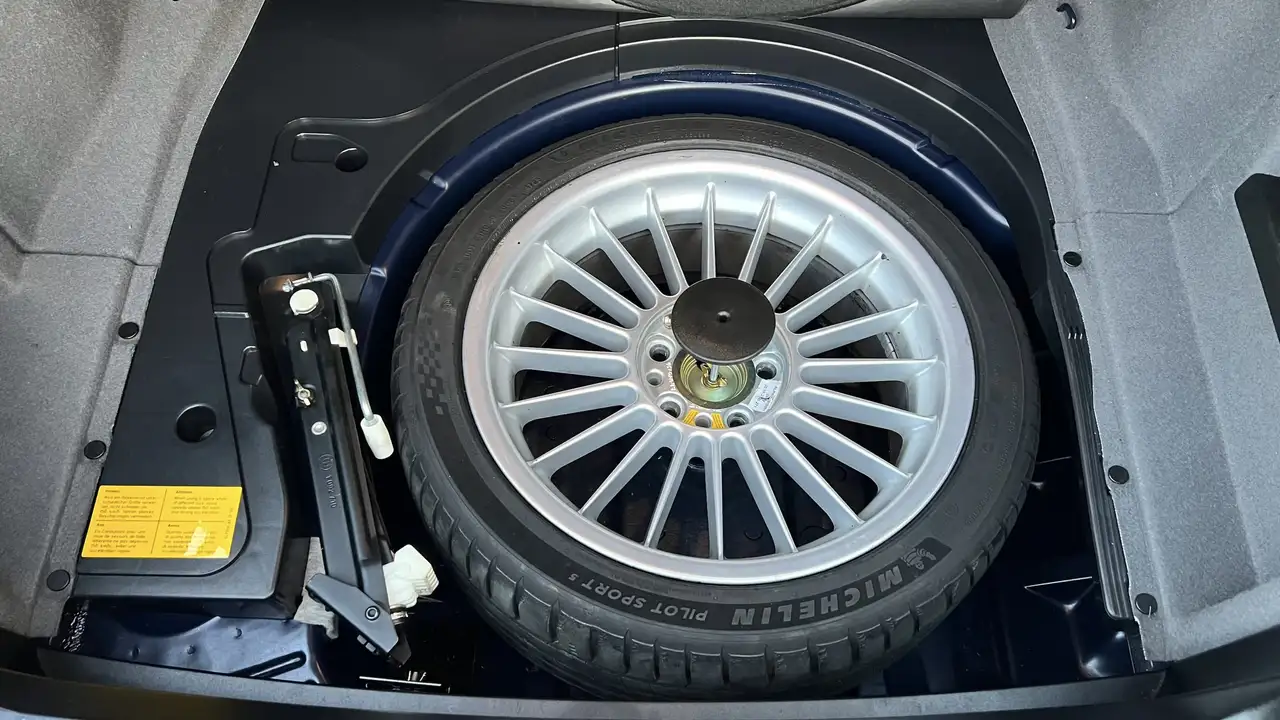 Alpina B10 3.2, foto 7