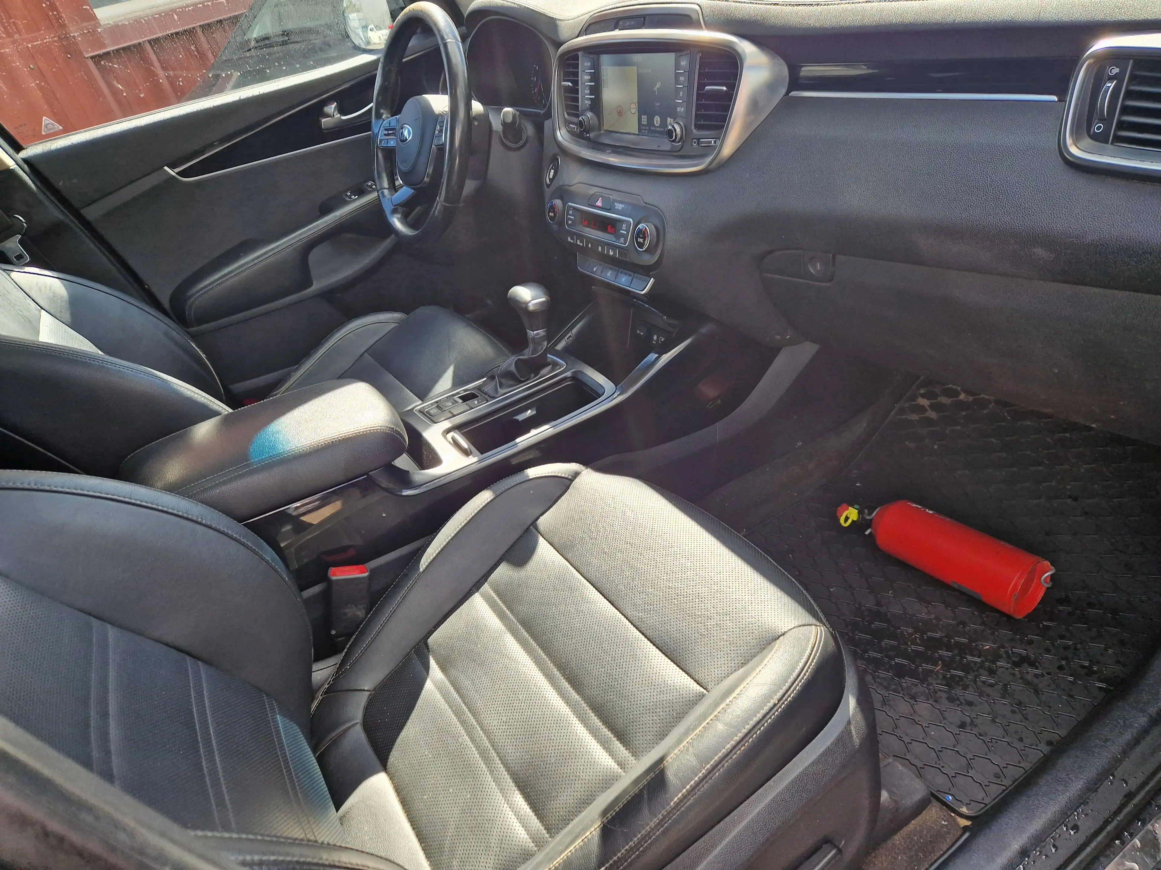 Kia Sorento Sorento 2.2 CRDi 2WD Platinium 2pl. ISG (EU6d-T) — photo 9