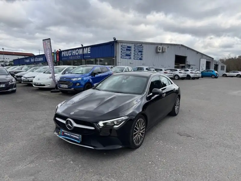 MERCEDES-BENZ Cla