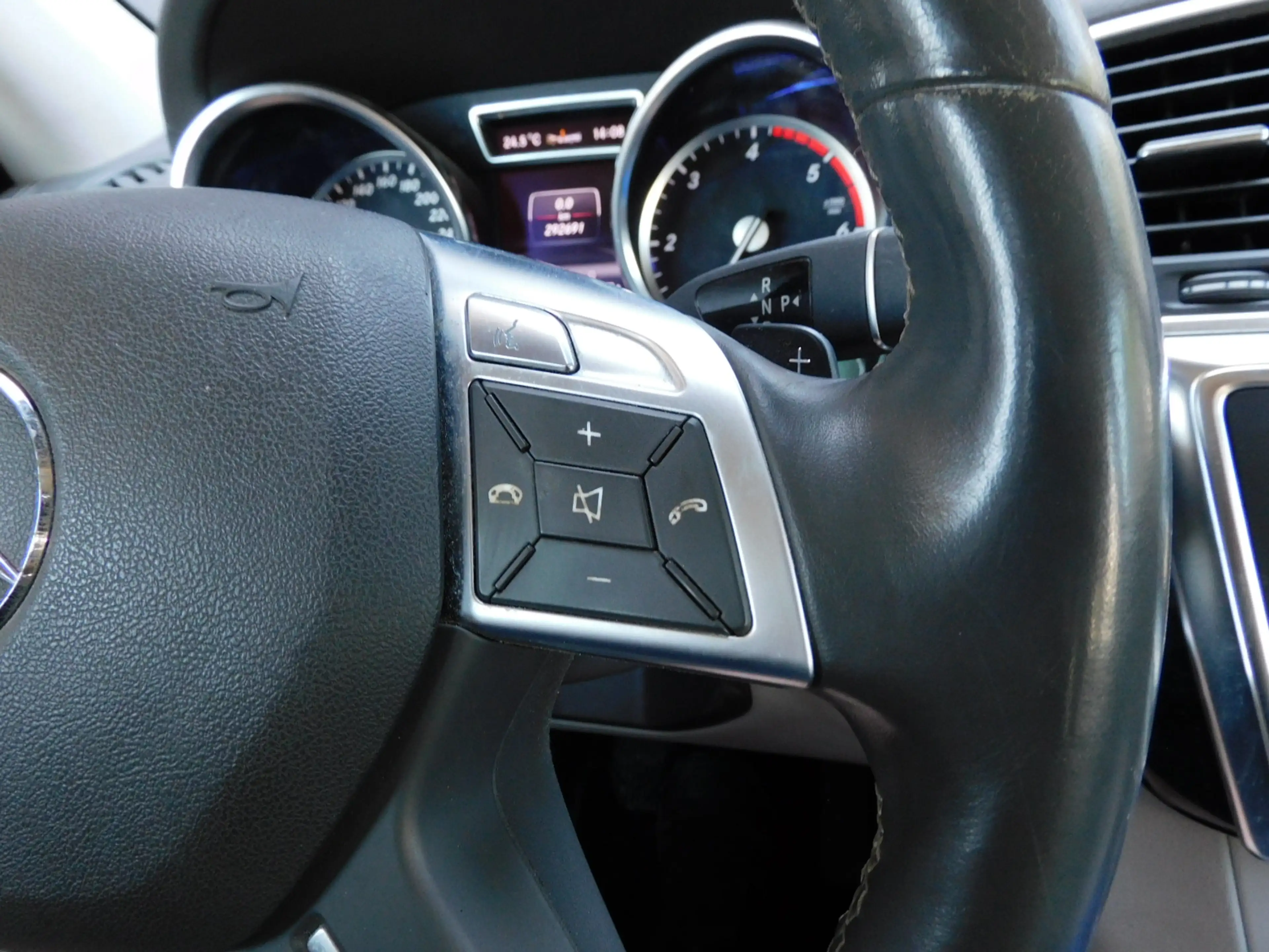 Mercedes-Benz GL 350 BlueTEC 4-Matic 7-PERSOONS 1e EIGENAAR! DEALER OND — photo 23