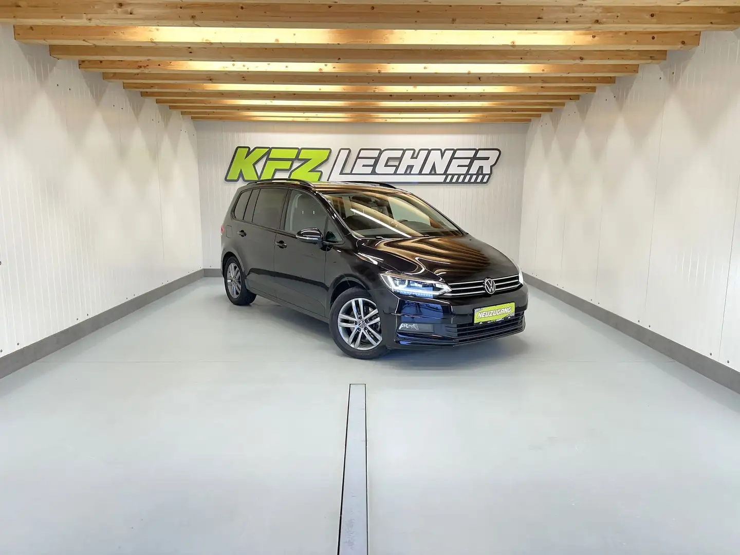 Volkswagen Touran 1.5 TSI DSG "LED*R-KAM*VIRTUAL*7SITZ" Schwarz - 1