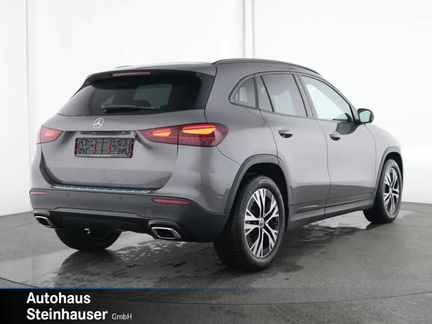 Mercedes-Benz GLA 220 GLA 220 d 4M Progressive/AHK/Night-Paket/Kamera Gris - 2