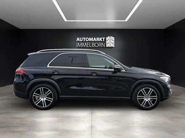 Mercedes-Benz GLE view 11