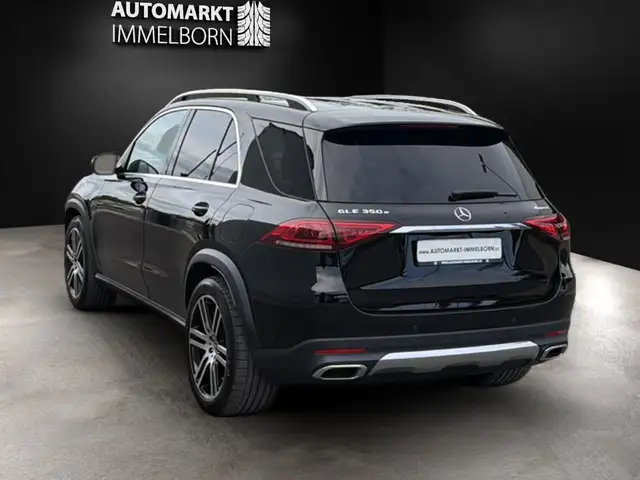 Mercedes-Benz GLE view 5