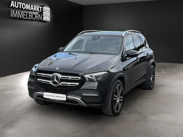 Mercedes-Benz GLE view 3
