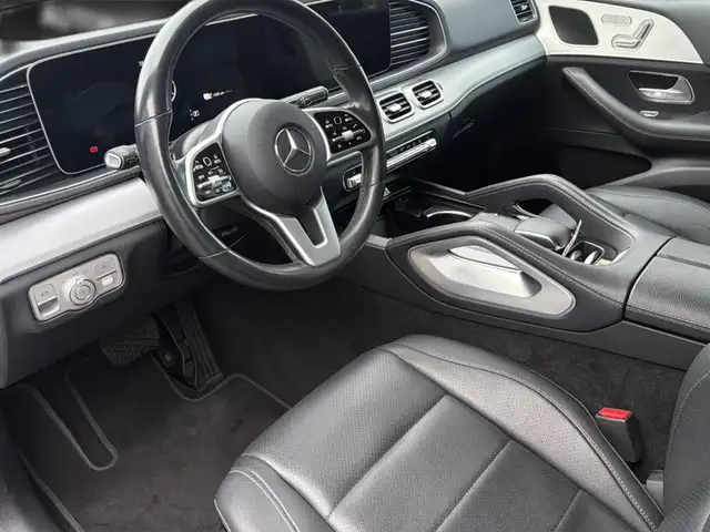 Mercedes-Benz GLE view 17