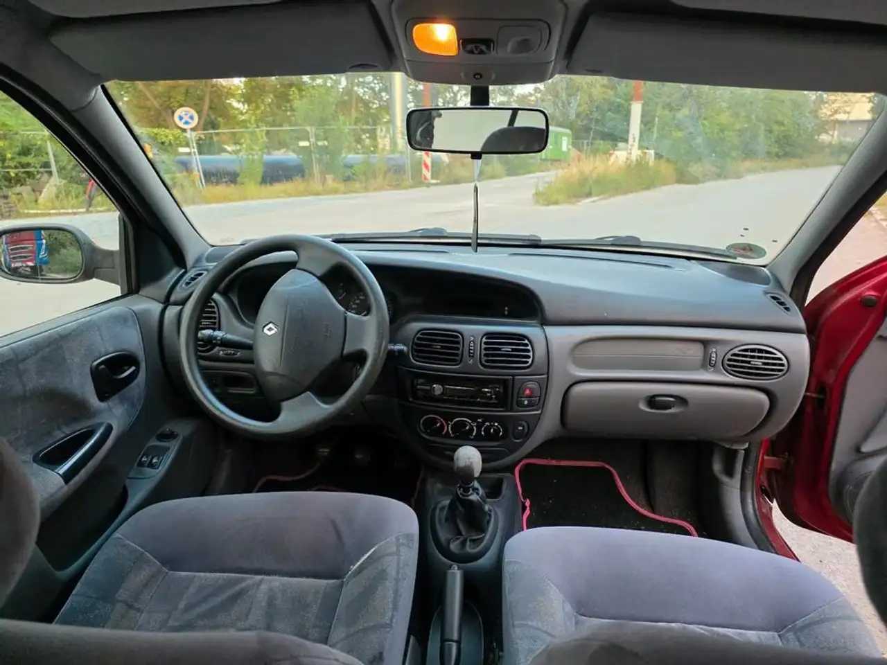Renault Megane 1.4 RT, foto 11