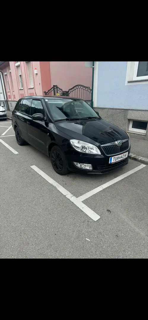 Skoda Fabia 1.6 16V Combi Tiptronic Ambiente - 2