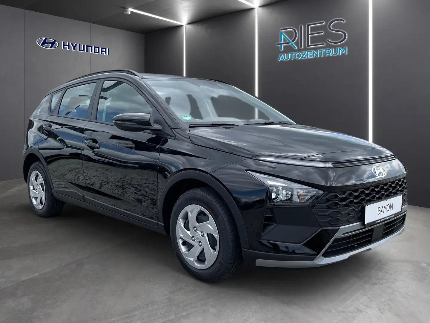 Hyundai BAYON 1.0 *NAVI*PDW*RVM*HAC*LED*CARPLAY*LKAS* Noir - 2