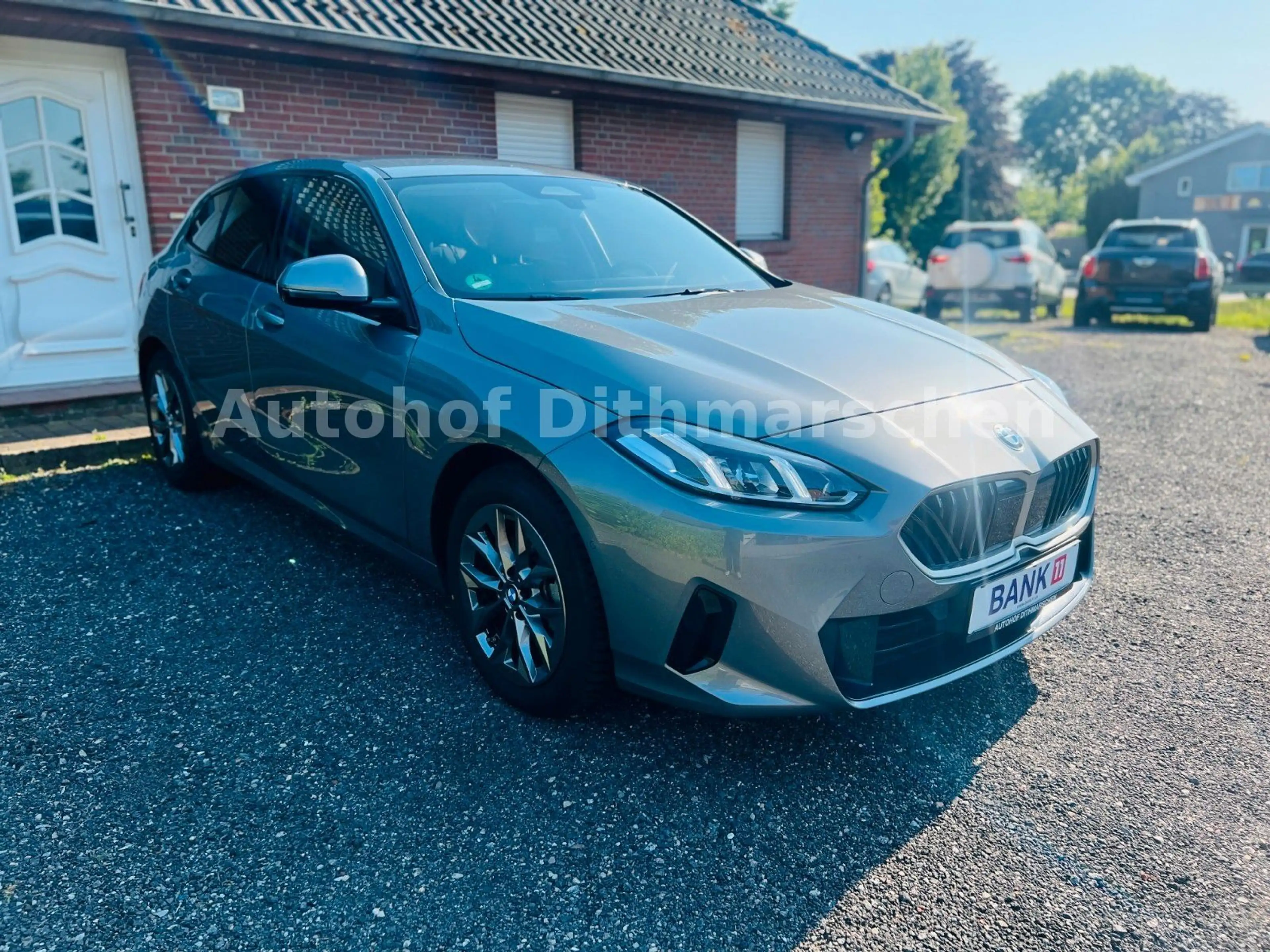 BMW 120 Limo/Mild-Hybr./Klima/Tempo/PDC/Kamera/Autom — photo 2