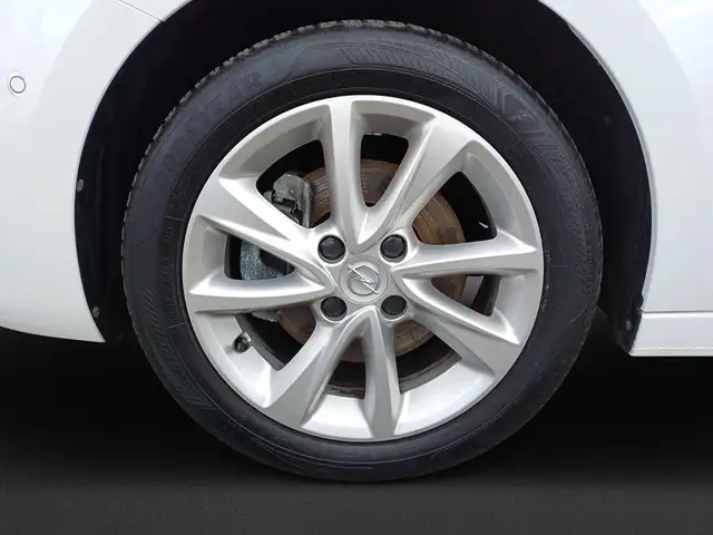 Opel Corsa view 10
