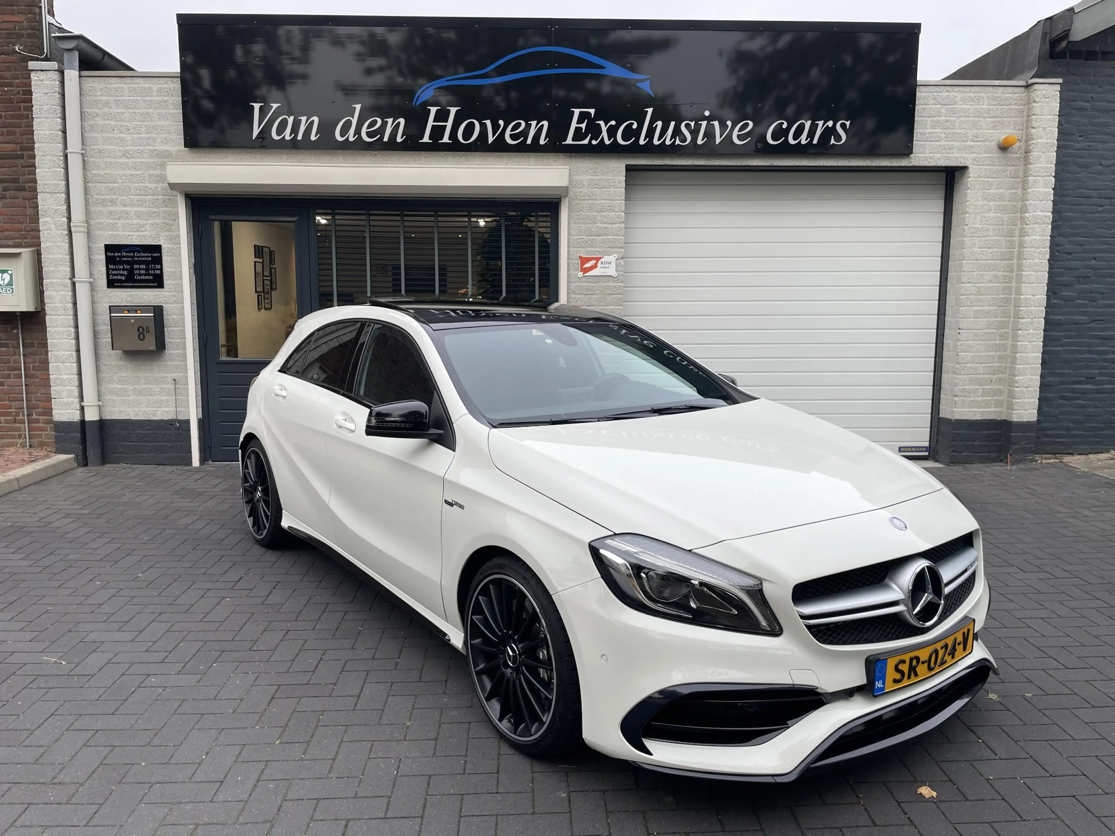 Mercedes-Benz A 45 AMG 4MATIC 381PK Topstaat. — photo 3