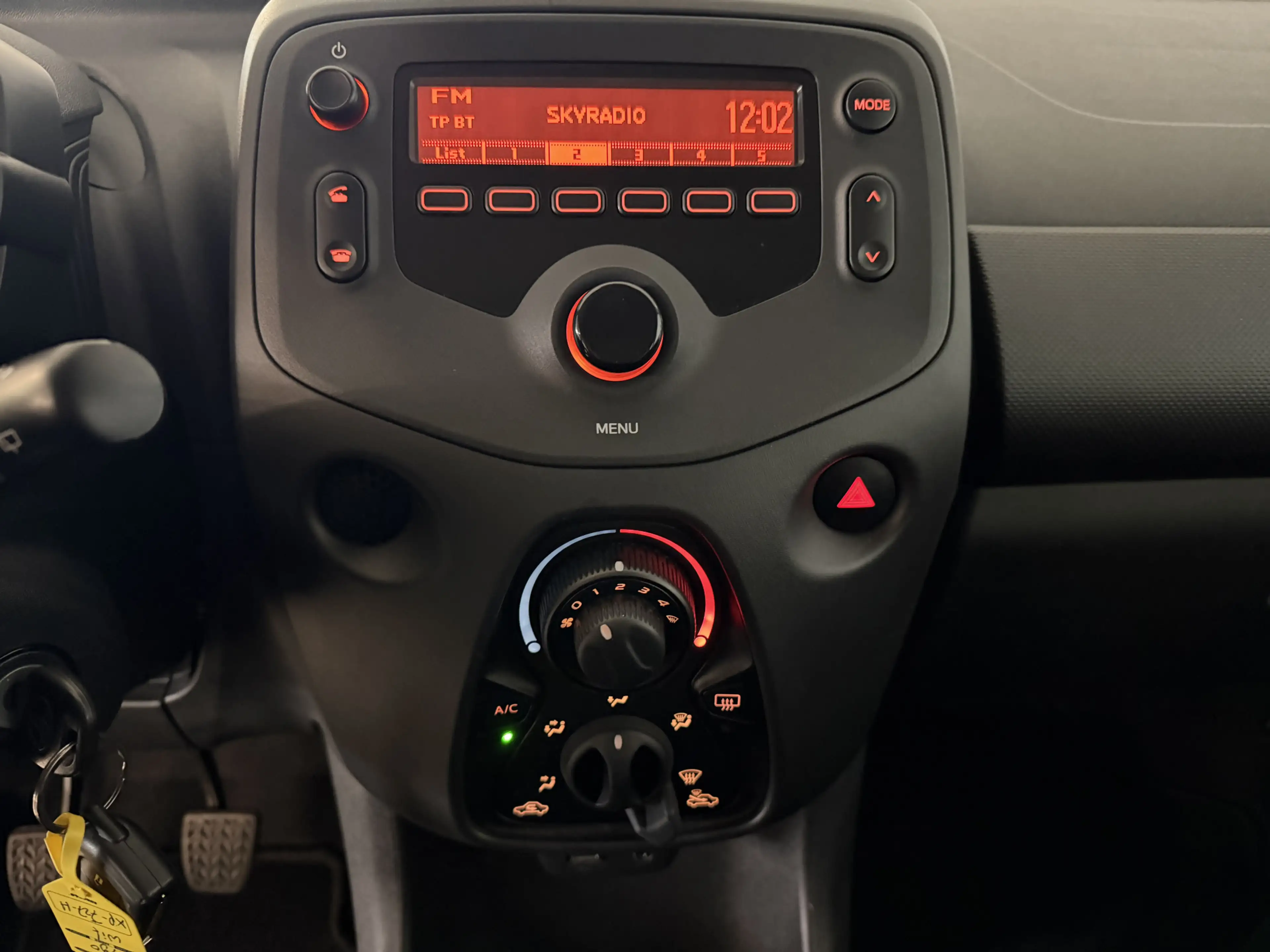 Toyota Aygo 1.0 VVT-i x-fun 5 Drs Airco / — photo 14