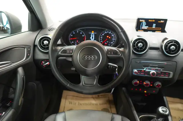 Audi A1 view 22