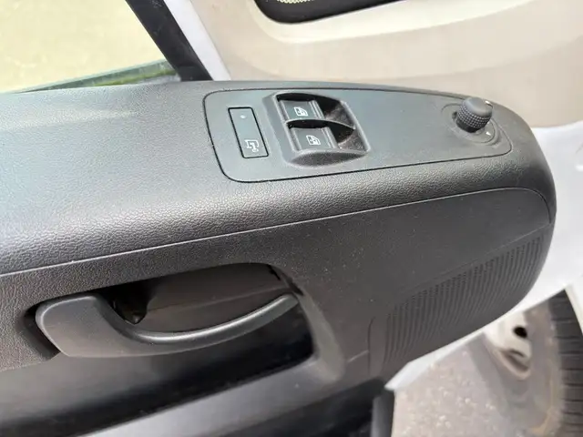 Fiat Ducato view 13