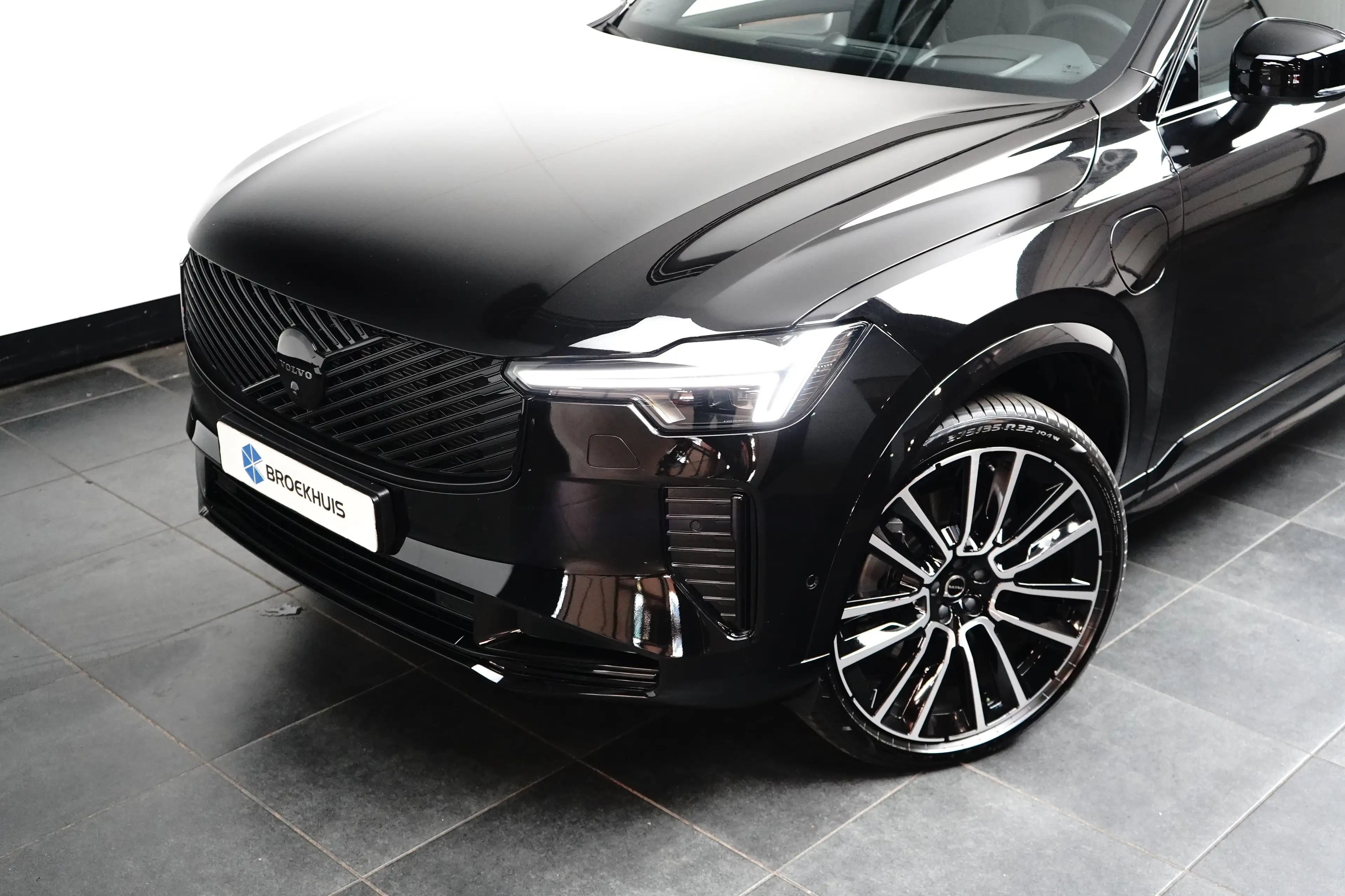 Volvo XC90 2.0 T8 Plug-in hybrid AWD Ultra Black Edition | Lu — photo 39