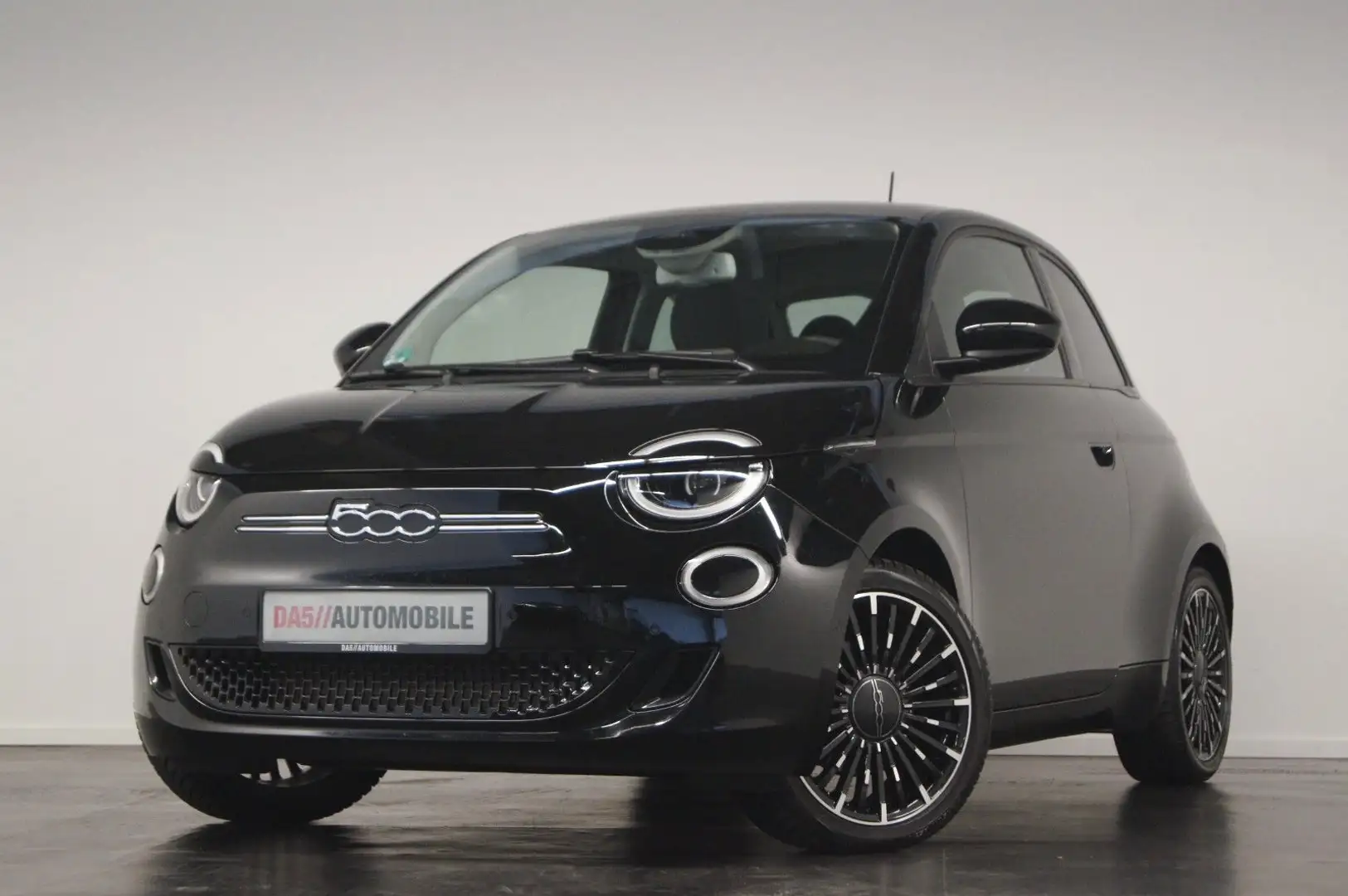 Fiat 500e Icon|PANO|KAMERA|NAV|KEY|LED|17" Schwarz - 1