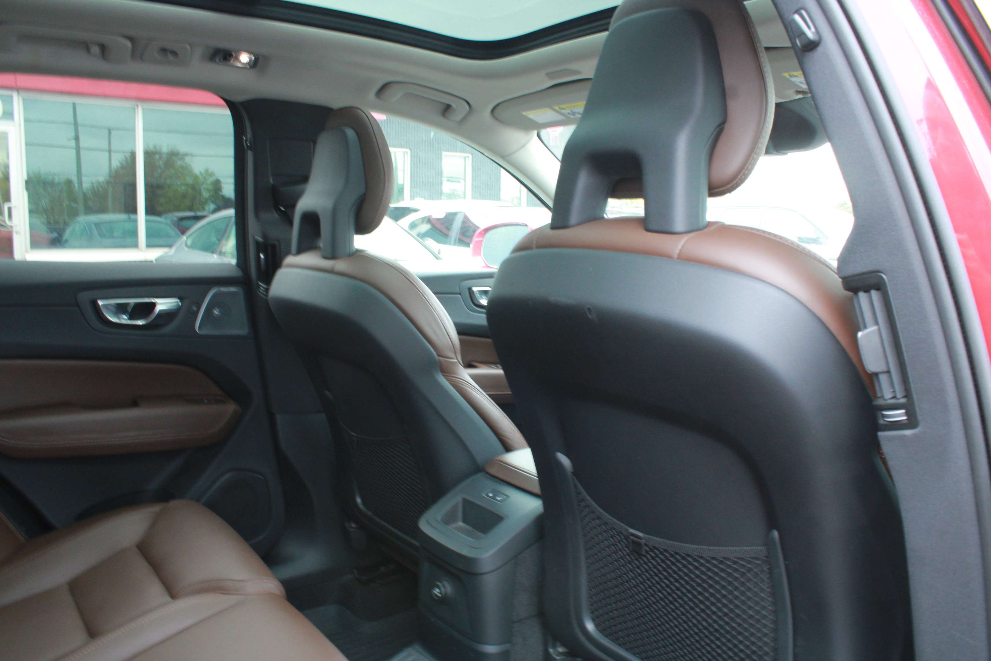 2018 Volvo XC60 T8 eAWD Plug-In Hybrid Inscription, MAGS, A/C,CUIR thumb 16