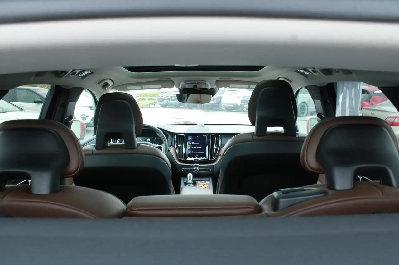 Volvo XC60 снимка Volvo XC60