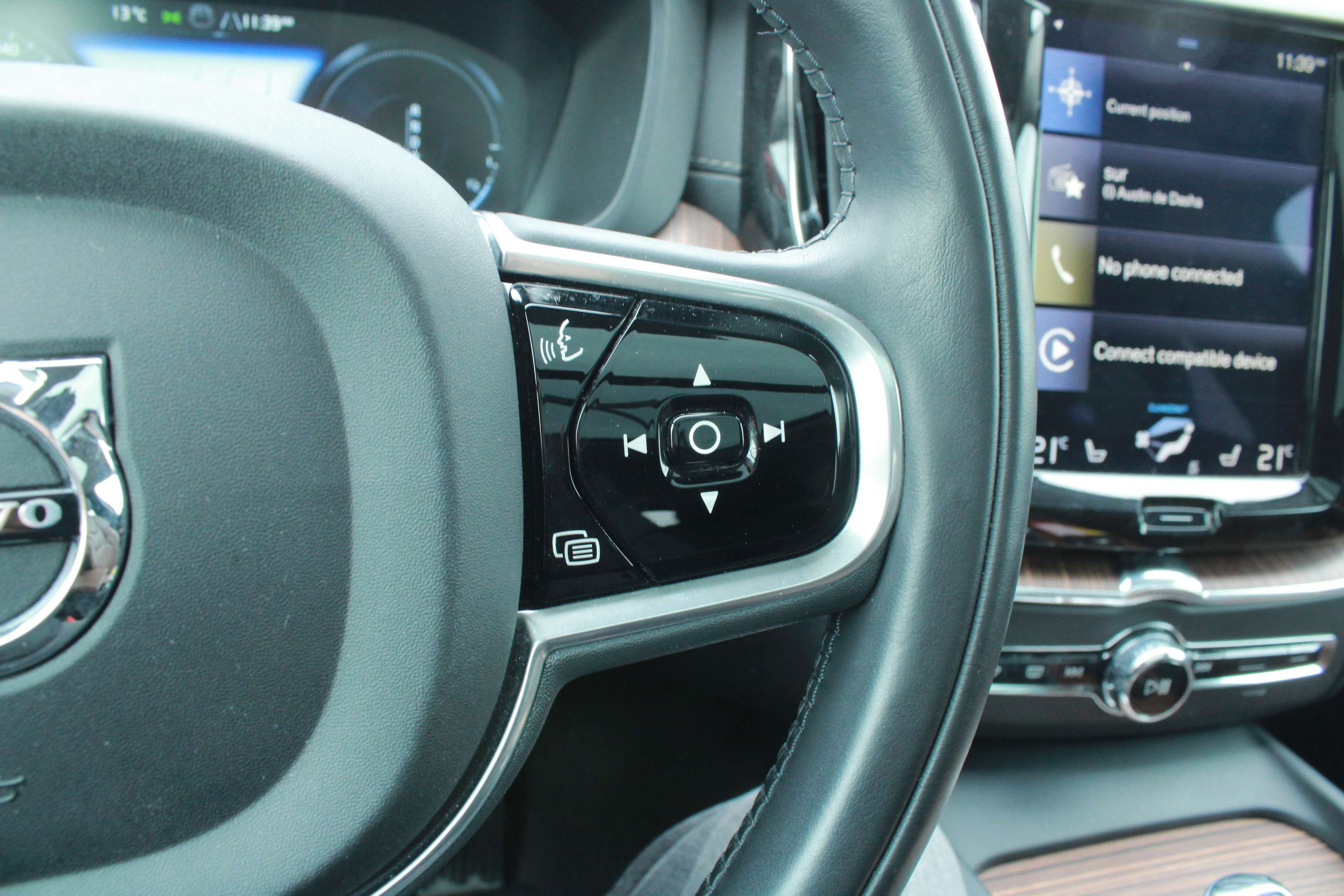 2018 Volvo XC60 T8 eAWD Plug-In Hybrid Inscription, MAGS, A/C,CUIR thumb 33