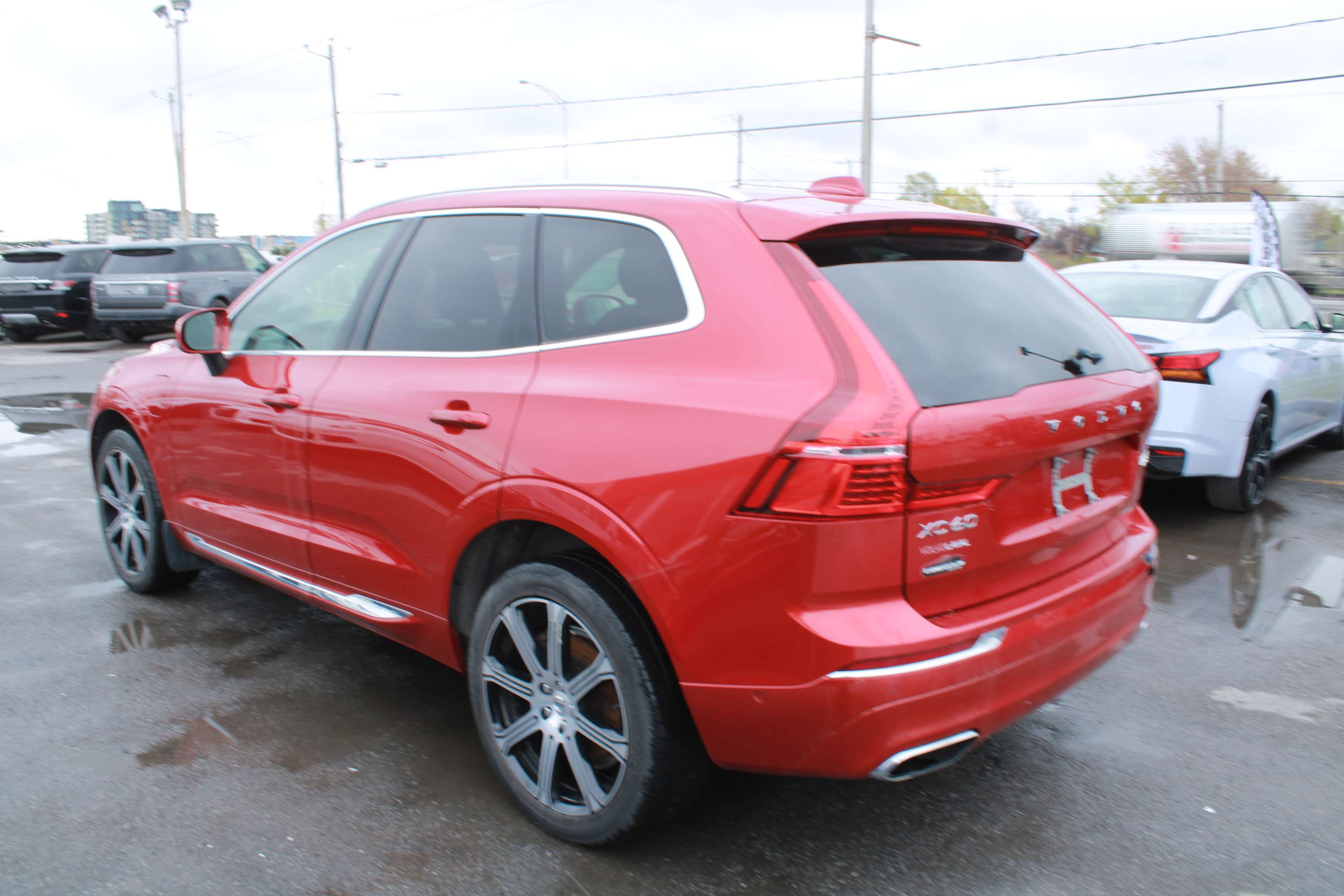 2018 Volvo XC60 T8 eAWD Plug-In Hybrid Inscription, MAGS, A/C,CUIR alt 5