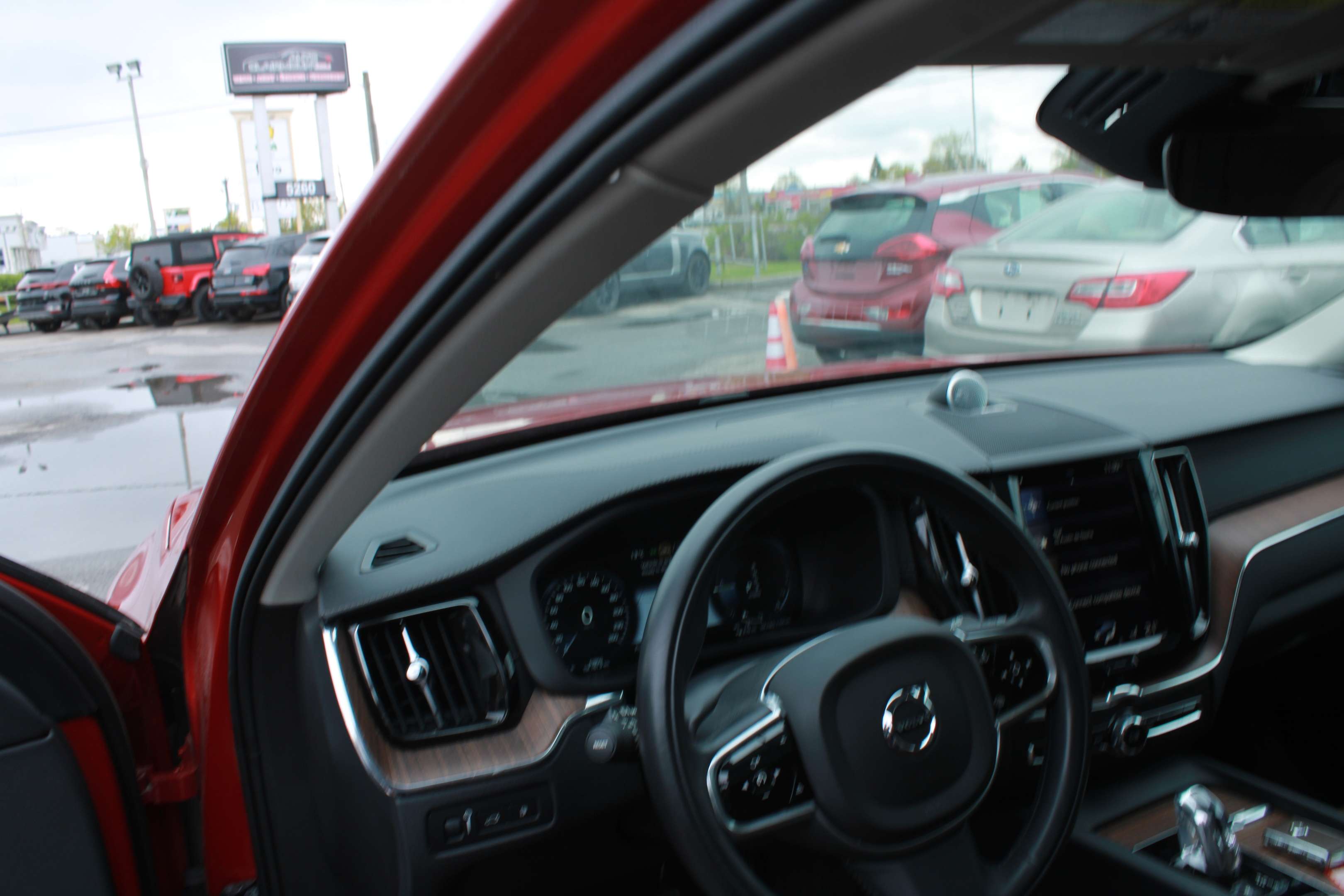 2018 Volvo XC60 T8 eAWD Plug-In Hybrid Inscription, MAGS, A/C,CUIR thumb 30