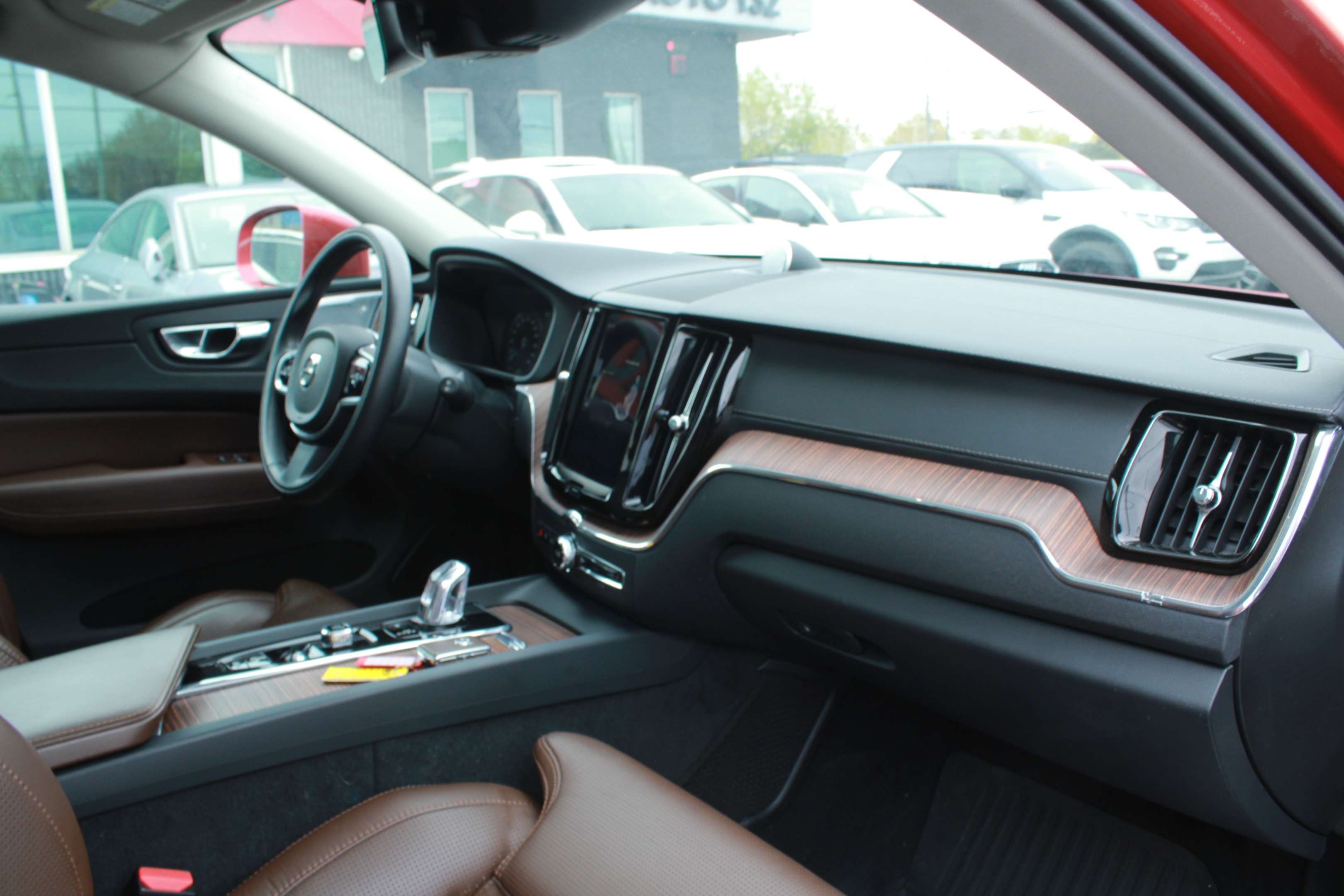 2018 Volvo XC60 T8 eAWD Plug-In Hybrid Inscription, MAGS, A/C,CUIR thumb 13
