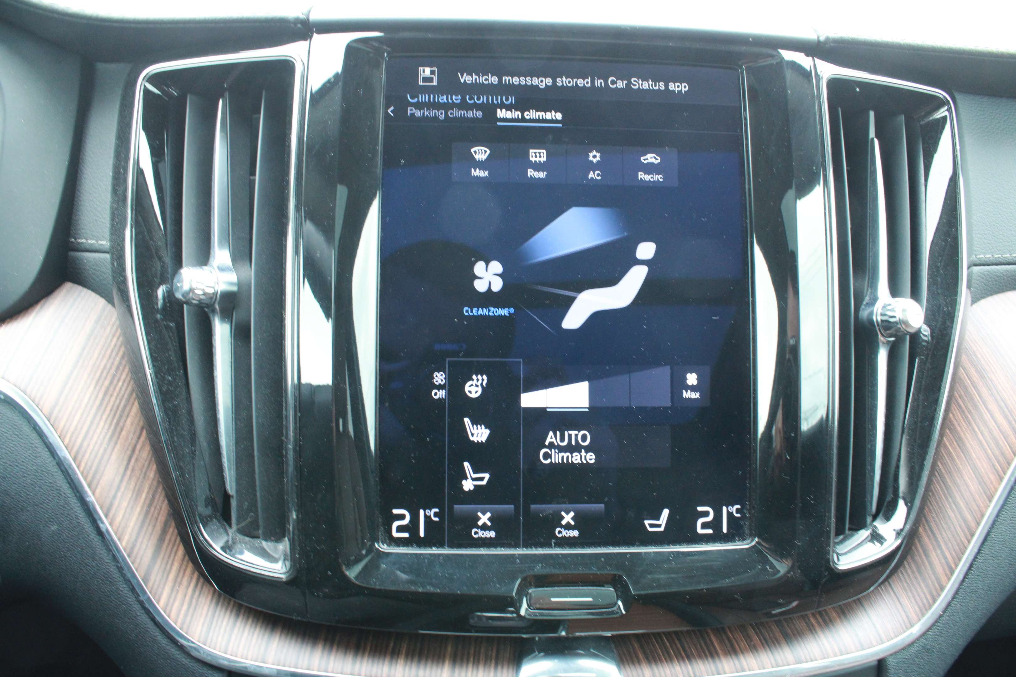 2018 Volvo XC60 T8 eAWD Plug-In Hybrid Inscription, MAGS, A/C,CUIR thumb 41
