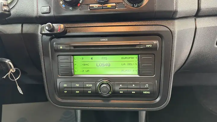 Škoda Fabia 1.2 Young 2010, foto 5
