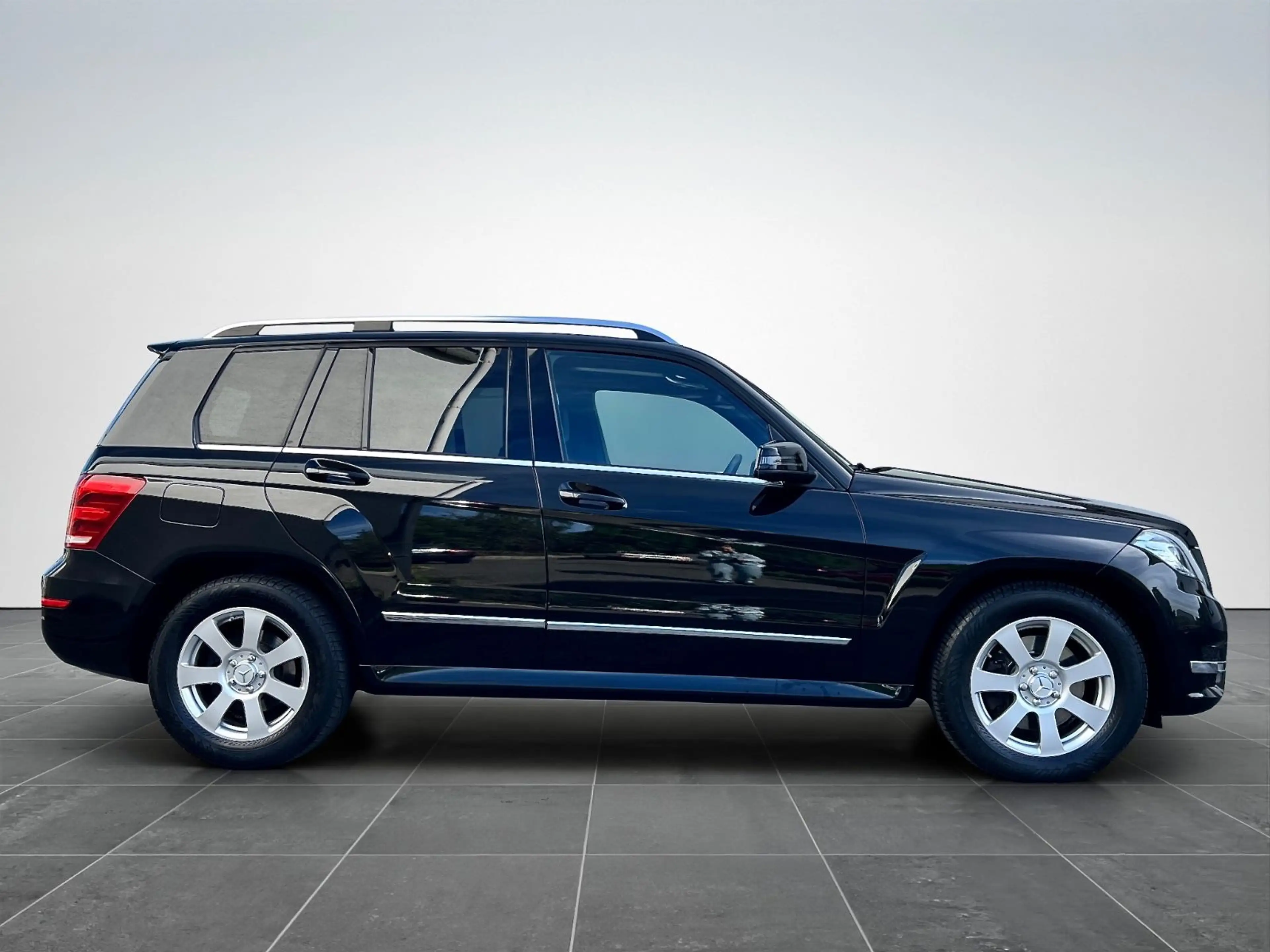 Mercedes-Benz GLK 220 CDI 4M*7G-Tr*LEDER*NAVI*PANORAMA*AHK* — photo 5